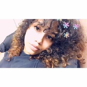 Meet your Posher, Tiffany